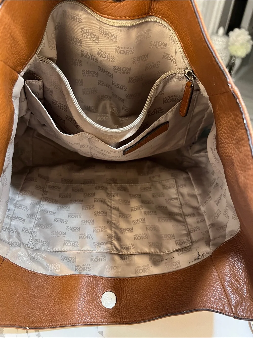Michael Kors Cognac Leather Shoulder Hobo Bag Luggage Tan